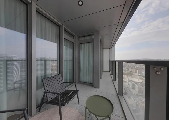 Eurovea Tower With Free Parking Appartamento Bratislava