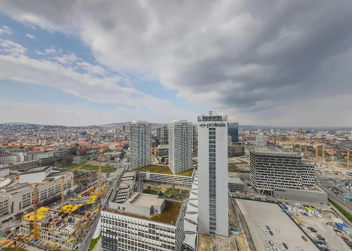 Appartamento Eurovea Tower With Free Parking Bratislava