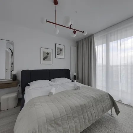 Eurovea Tower With Free Parking براتسيلافا